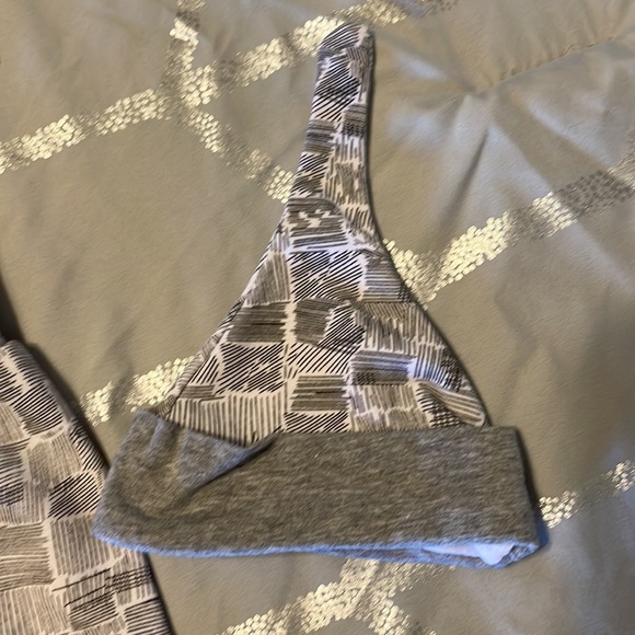 NWOT preemie outfit - Picture 4 of 8